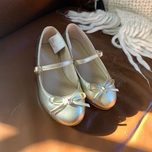 NWOT Janie and Jack Gold Shoes